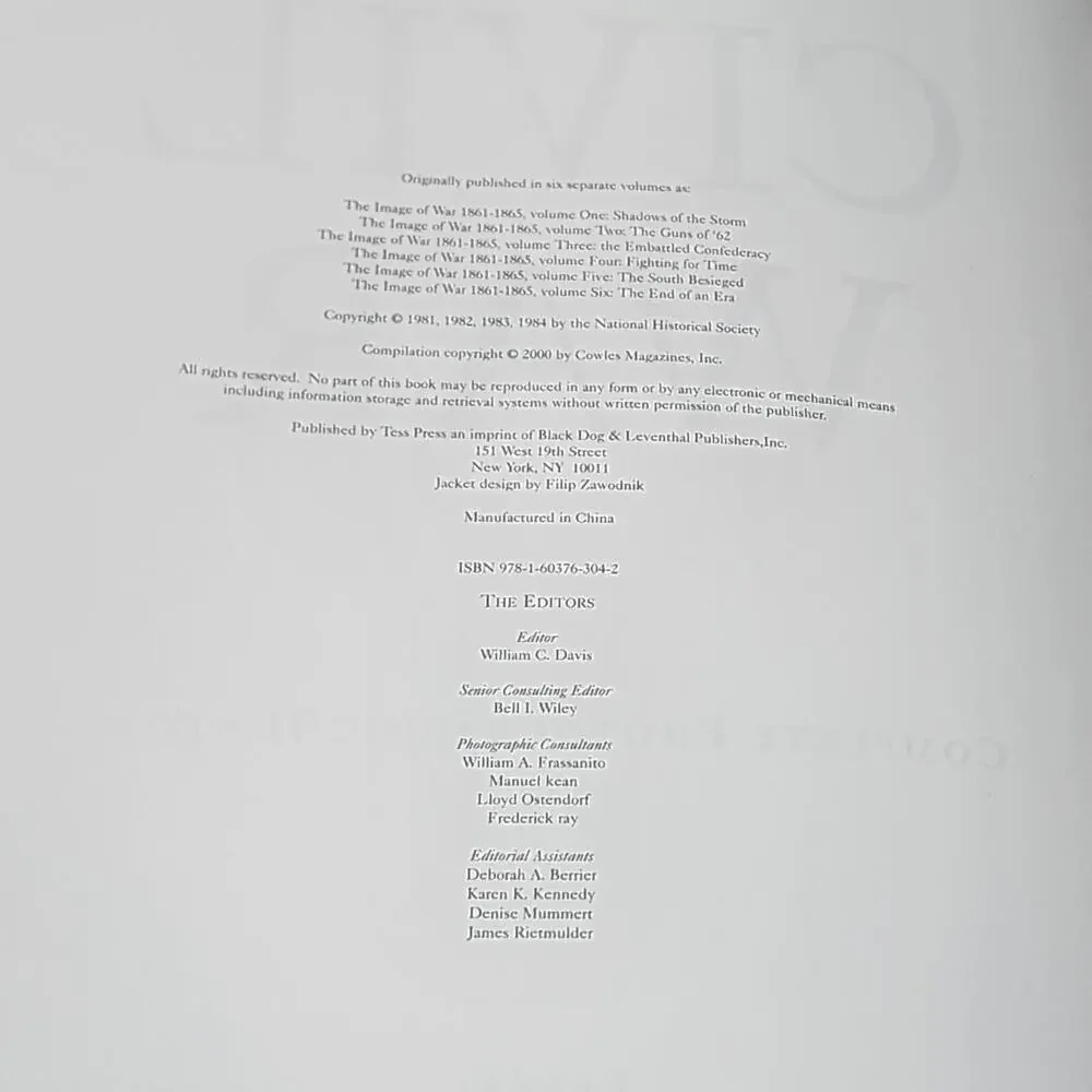 CIVIL WAR: A Complete Photographic History by‎ Davis/Wiley-HCDJ - Like New